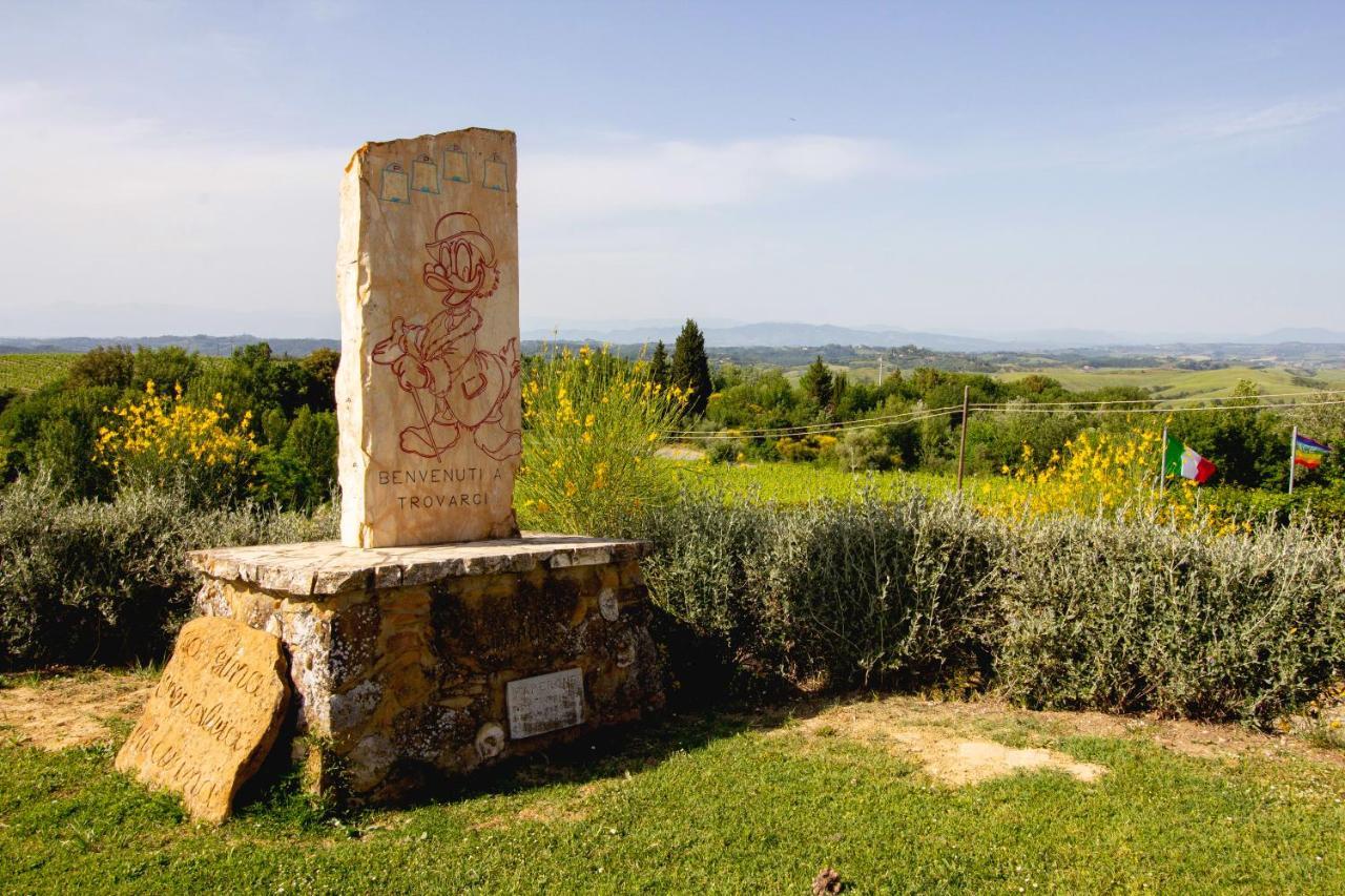 Agriturismo Poggio Pistolese 蒙塔约内 外观 照片